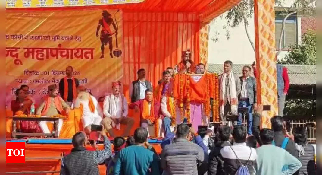 योगी का अनुकरण करें, बुलडोजर लाएं: उत्तरकाशी महापंचायत का सीएम धामी को संदेश